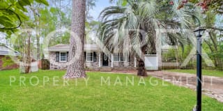 510 Golf Road 510 Golf Road Photo Gallery 1