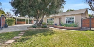 1046 E Palmyra Ave 1046 E Palmyra Ave Photo Gallery 1