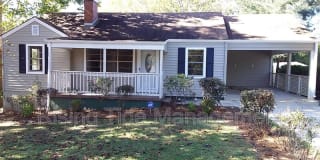 900 Lynndale Ln 900 Lynndale Ln Photo Gallery 1