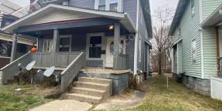 414 E Oakland Ave 414 E Oakland Ave Photo Gallery 1