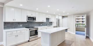 4265 Marina City Drive 4265 Marina City Drive Photo Gallery 1
