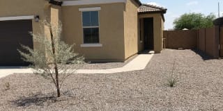 729 W Nova Pl 729 W Nova Pl Photo Gallery 1