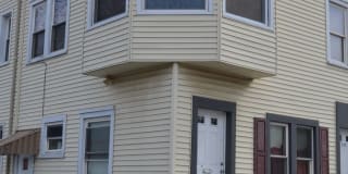 727 S. Beaver St., Apt. 1F 727 S. Beaver St., Apt. 1F Photo Gallery 1