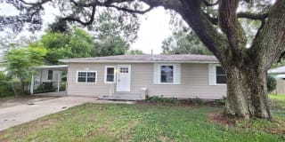208 Lakewood Rd 208 Lakewood Rd Photo Gallery 1
