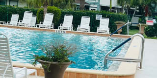 Fabulous unfurnished, 2 Bedroom, 1 Bathroom, condo with a community pool & tennis courts Fabulous unfurnished, 2 Bedroom, 1 Bathroom, condo with a community pool & tennis courts Photo Gallery 1