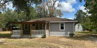 925 Gum St 925 Gum St Photo Gallery 1