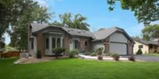 1293 Yukon Ct N 1293 Yukon Ct N Photo Gallery 1