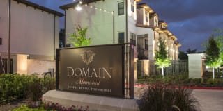 Domain Memorial Domain Memorial Photo Gallery 1