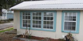 1511 Molitor Ave. #1 1511 Molitor Ave. #1 Photo Gallery 1
