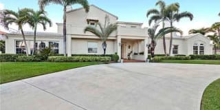 2507 S Indian River S Drive 2507 S Indian River S Drive Photo Gallery 1