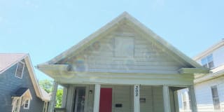 302 N Oakley Ave 302 N Oakley Ave Photo Gallery 1