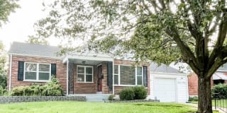 1501 Pinetree Ln. 1501 Pinetree Ln. Photo Gallery 1