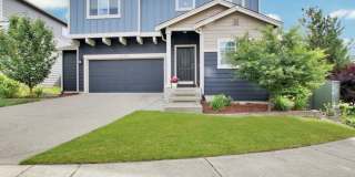 3100 Eagle Loop NE 3100 Eagle Loop NE Photo Gallery 1