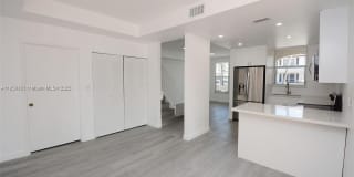 8635 SW 152nd Ave 8635 SW 152nd Ave Photo Gallery 1