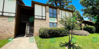 328 Brookwood Dr 328 Brookwood Dr Photo Gallery 1