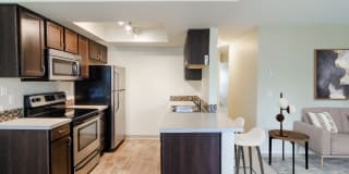 Sofi at Lake Oswego Sofi at Lake Oswego Photo Gallery 1