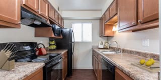 Crossroads Apartments Crossroads Apartments Photo Gallery 1