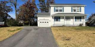 109 MOUNTAIN ASH COURT 109 MOUNTAIN ASH COURT Photo Gallery 1