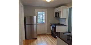 207 Winthrop St 1A 207 Winthrop St 1A Photo Gallery 1