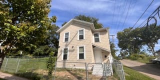 621 Pershing Ave 621 Pershing Ave Photo Gallery 1