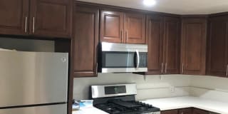9350 Moonbeam Ave. #8 9350 Moonbeam Ave. #8 Photo Gallery 1