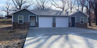 313-315 E Buchanan Road 313-315 E Buchanan Road Photo Gallery 1