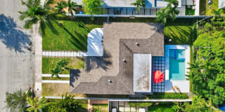 7528 Buccaneer Ave 7528 Buccaneer Ave Photo Gallery 1