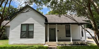 425 E Myrtle St 425 E Myrtle St Photo Gallery 1