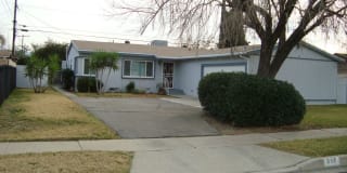 357 S. Pine Avenue 357 S. Pine Avenue Photo Gallery 1