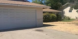 6953 Larchmont Dr 6953 Larchmont Dr Photo Gallery 1