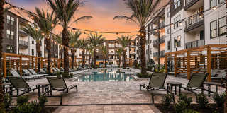Palacio Apartments