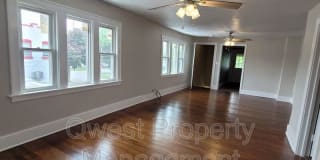 1008 Muskegon Ave NW 1008 Muskegon Ave NW Photo Gallery 1