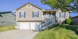 721 Sw Lakeview Dr 721 Sw Lakeview Dr Photo Gallery 1