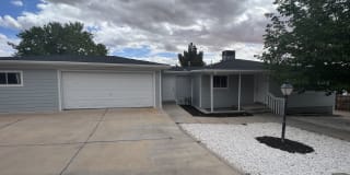 48 N Village Way 48 N Village Way Photo Gallery 1