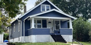 1915 S 37 Street 1915 S 37 Street Photo Gallery 1
