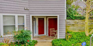 7756 MAYFAIR CIR #D 7756 MAYFAIR CIR #D Photo Gallery 1