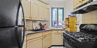 1562 Unionport Road 1562 Unionport Road Photo Gallery 1