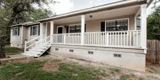 208 S Cougar Ave 208 S Cougar Ave Photo Gallery 1