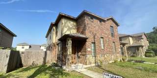 128 S Holly ST 128 S Holly ST Photo Gallery 1