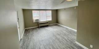 4817 N Knoxville 4817 N Knoxville Photo Gallery 1
