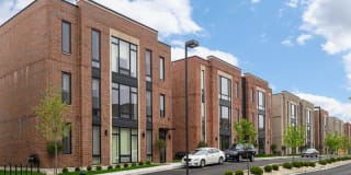 2154 N Nashville Ave #3N 2154 N Nashville Ave #3N Photo Gallery 1
