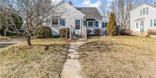 56 Kohary Drive 56 Kohary Drive Photo Gallery 1