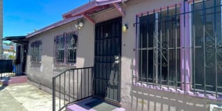 11018 South Figueroa Street - B 11018 South Figueroa Street - B Photo Gallery 1