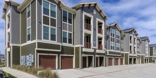 Oakwood Crossing Oakwood Crossing Photo Gallery 1