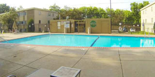 Davern Park Apartments Davern Park Apartments Photo Gallery 1