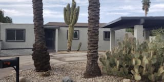 10526 W Devonshire Ave 10526 W Devonshire Ave Photo Gallery 1