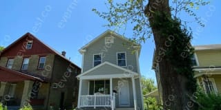 783 E 3rd Ave 783 E 3rd Ave Photo Gallery 1