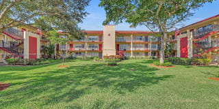 100 SW 132nd Way 100 SW 132nd Way Photo Gallery 1