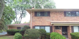 116 E HICKORY GROVE Road 116 E HICKORY GROVE Road Photo Gallery 1