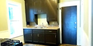 464 West Utica st 464 West Utica st Photo Gallery 1